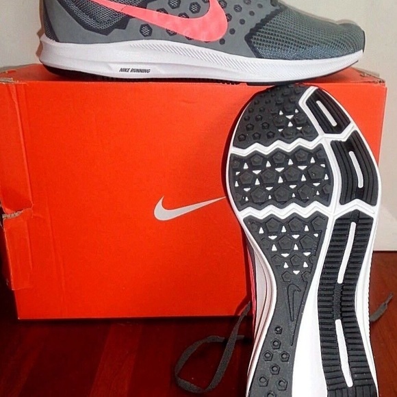 NIKE DOWNSHIFTER 7 COOL GRAY/LAVA GLOW CORAL PINK - Picture 5 of 5